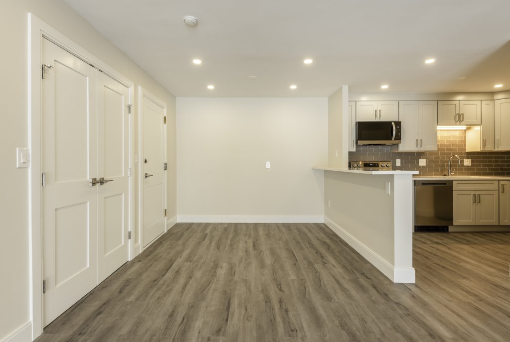 1 Centennial 1bd-23