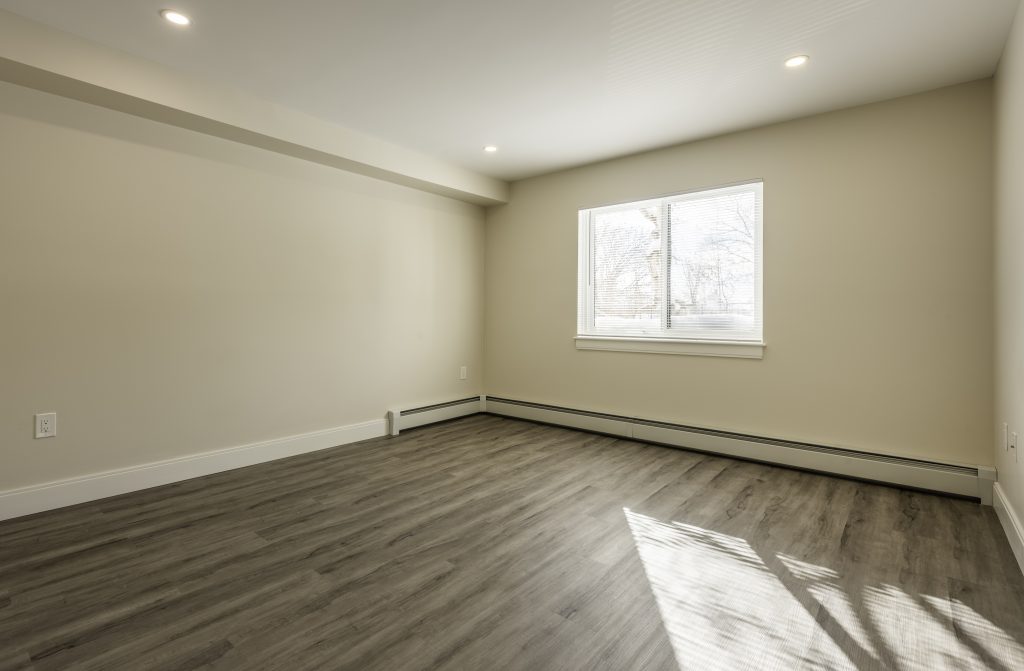 1 Centennial 1bd-28