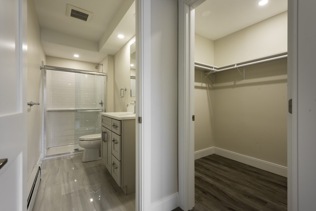 1 Centennial 2bd-16